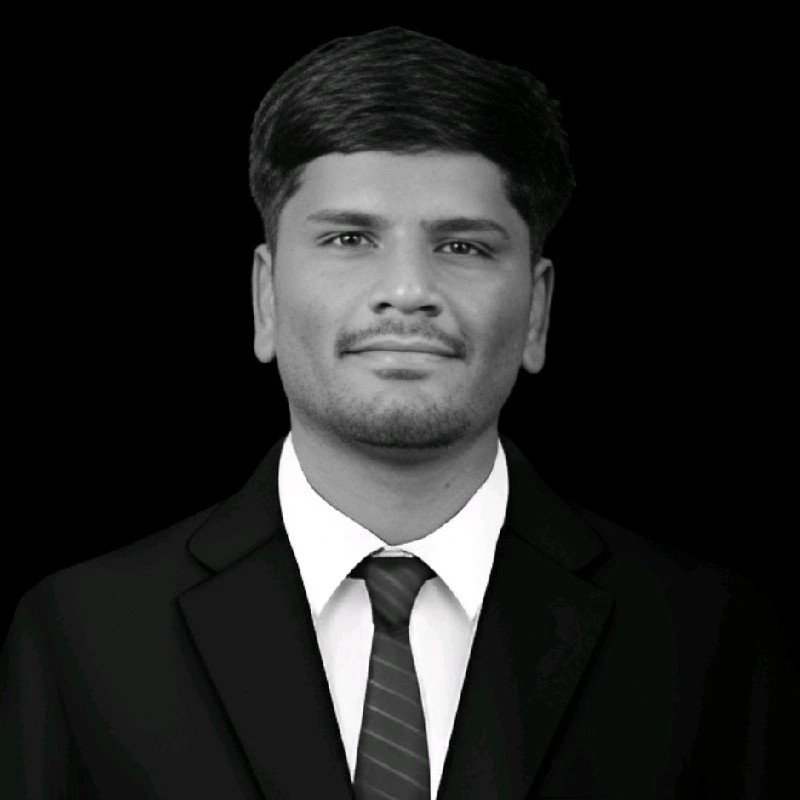 Rahul Jangir is Best Digital Marketing Expert in Ahmedabad & Founder of ArtistryAds.